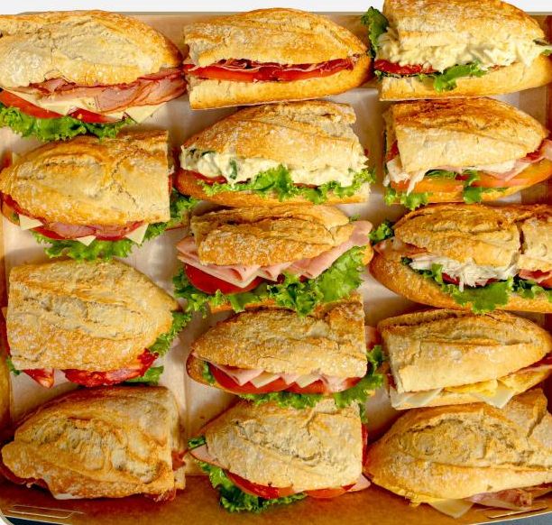 Box de 14 sándwich bocadillos